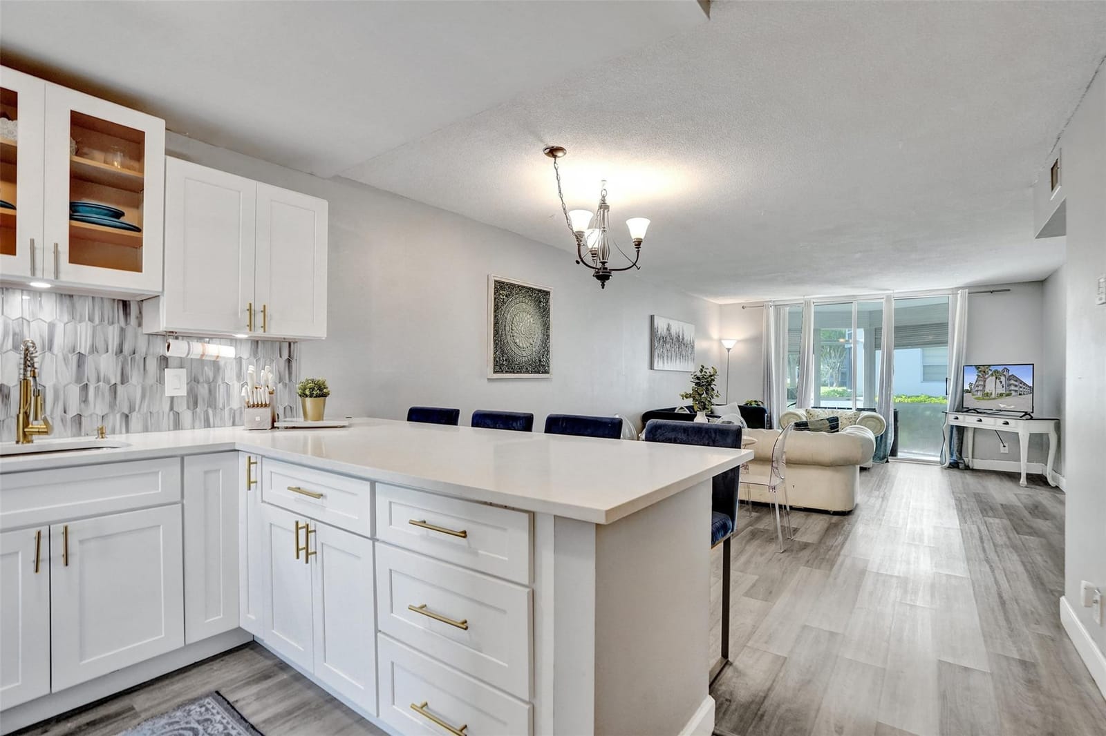 400 SE 10th Street 117, Deerfield Beach, FL 33441 photo 4