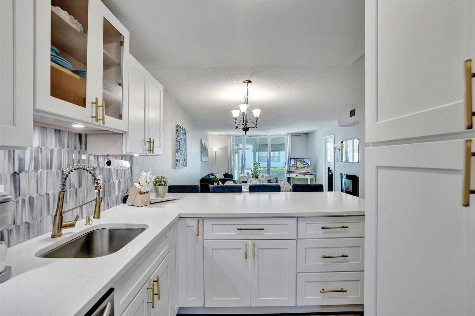400 SE 10th Street 117, Deerfield Beach, FL 33441 photo 9
