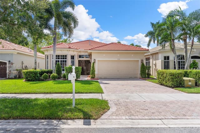 19324 SW 66th Street, sold in Big Sky North Residential, Pembroke Pines, FL