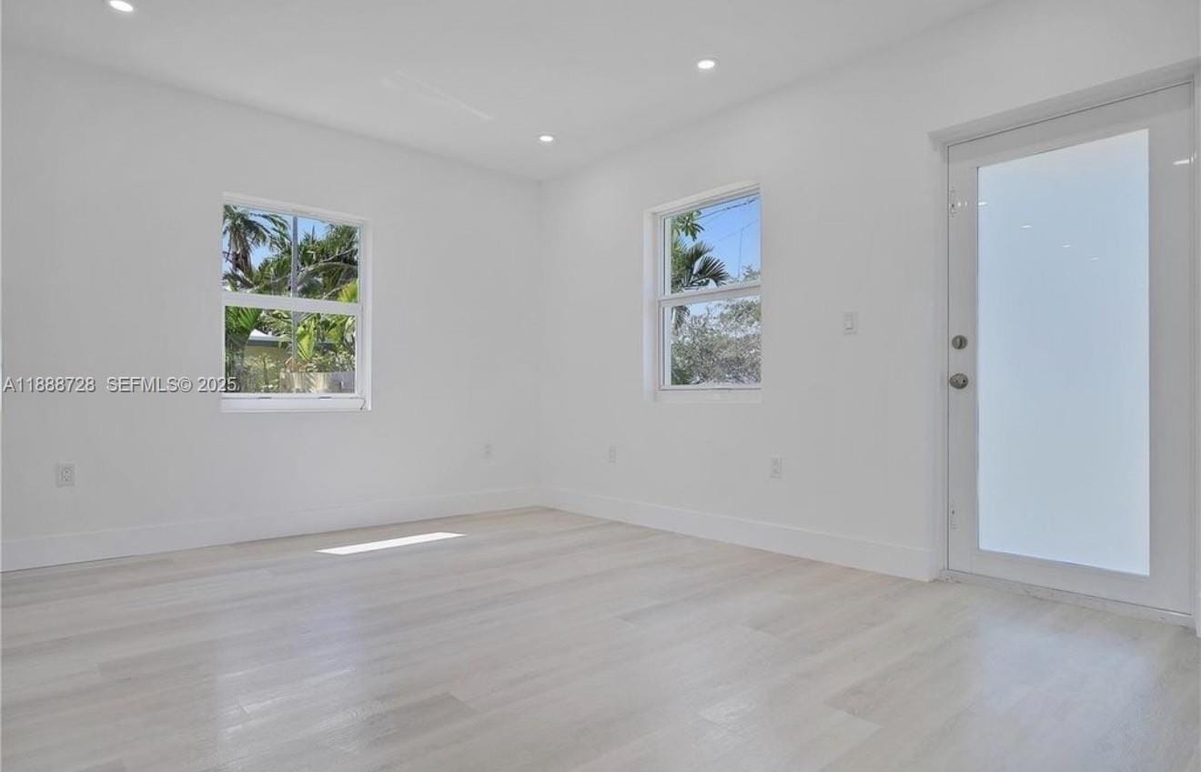 9050 SW 156th Street — photo 6