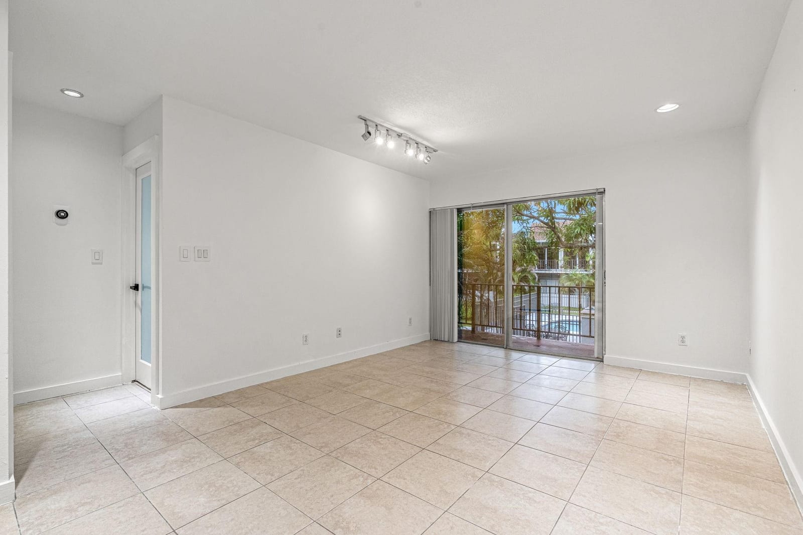 9231 SW 87 Avenue C7 — photo 10