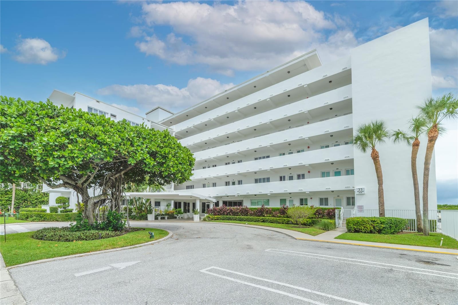 33 Ocean Avenue, Palm Beach Shores, FL 33404