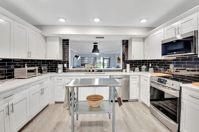 9640 Pavarotti Terrace 102, Boynton Beach, FL 33437