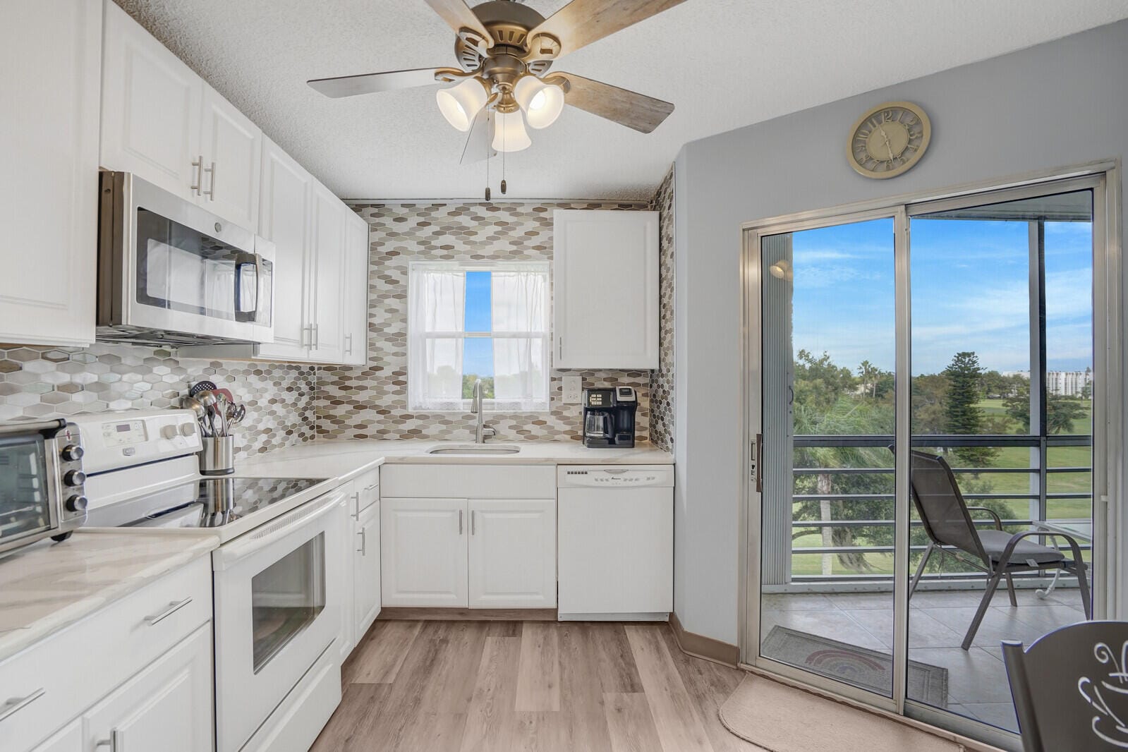 3959 Via Poinciana 503, Lake Worth, FL 33467 photo 13