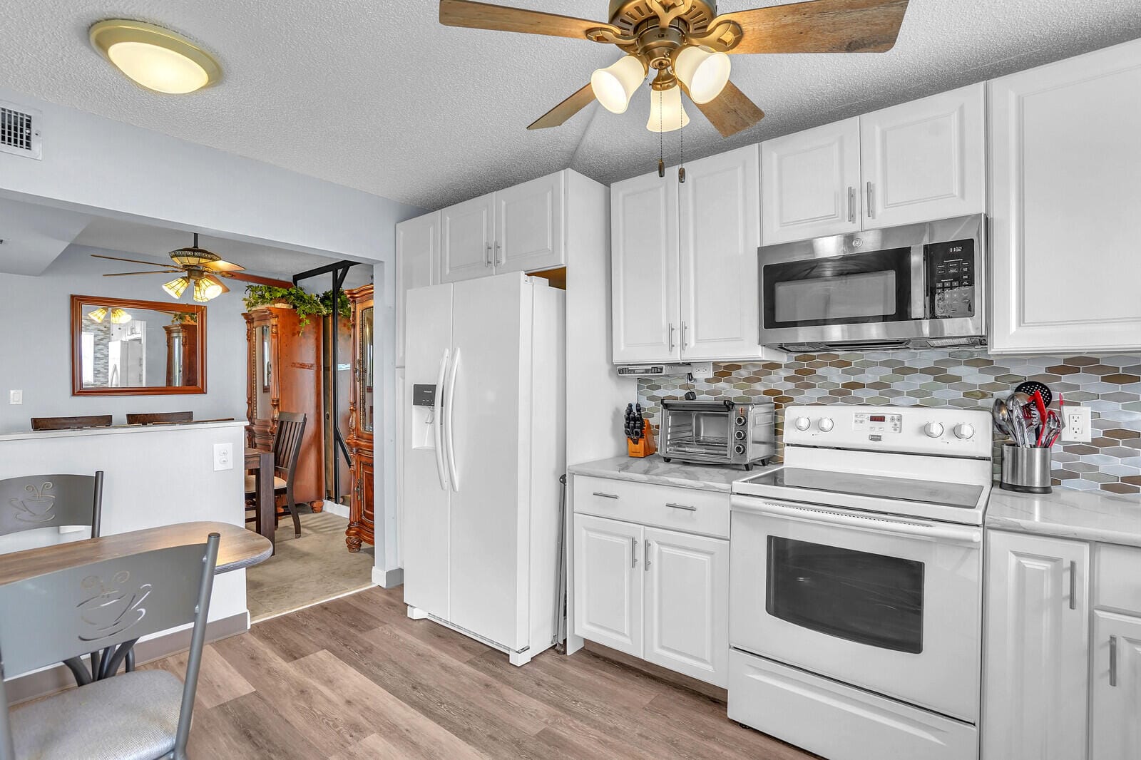 3959 Via Poinciana 503, Lake Worth, FL 33467 photo 15
