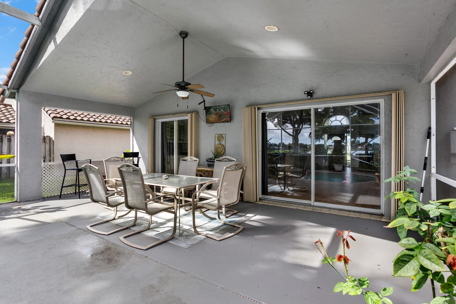 1963 Oak Berry Circle, Wellington, FL 33414 photo 4