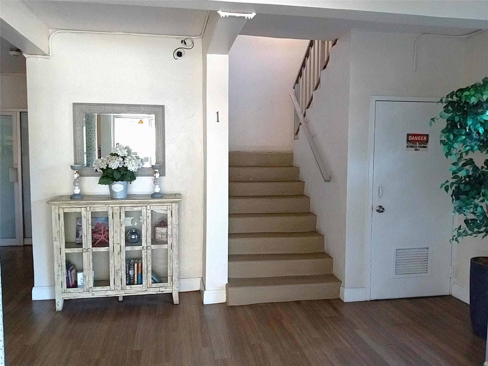 2010 Fillmore Street 303 — photo 5