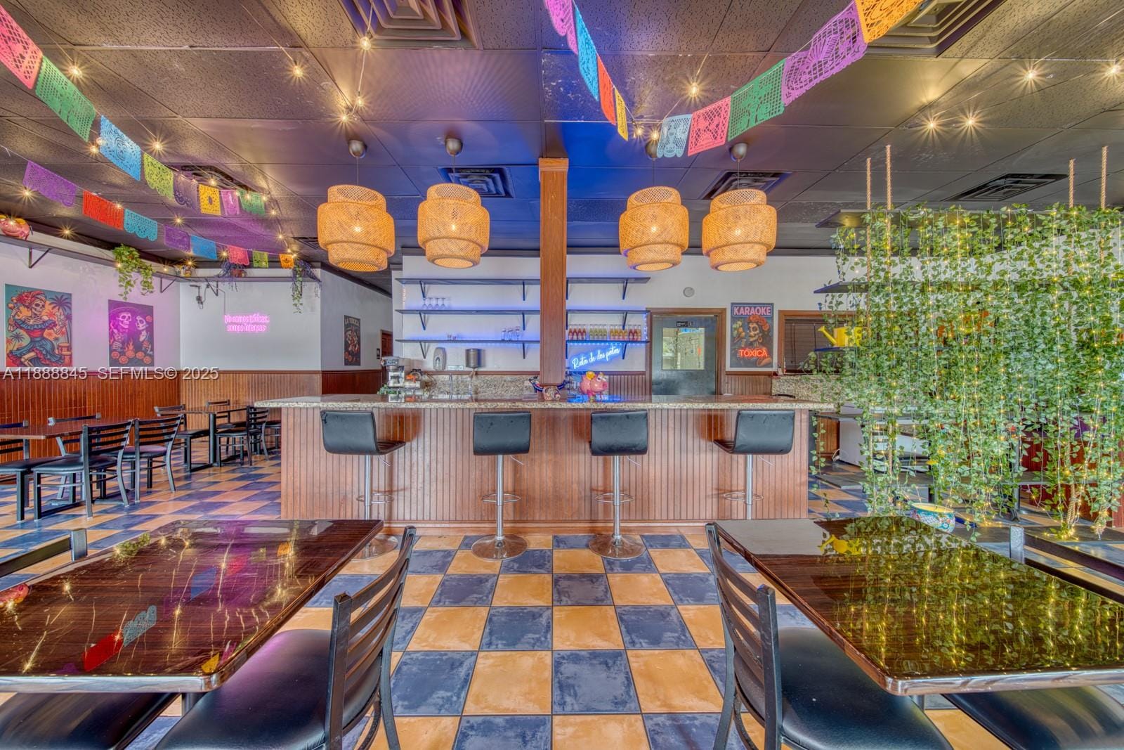 Restaurant and Bar Restaurant And Bar For Sale On N Pine Island Road In Tamarac/Sunrise — photo 3