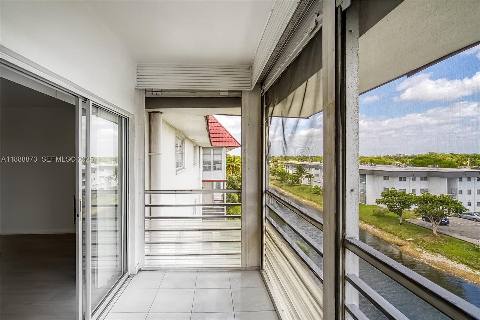 4851 NW 21st Street 512, Lauderhill, FL 33313 photo 12