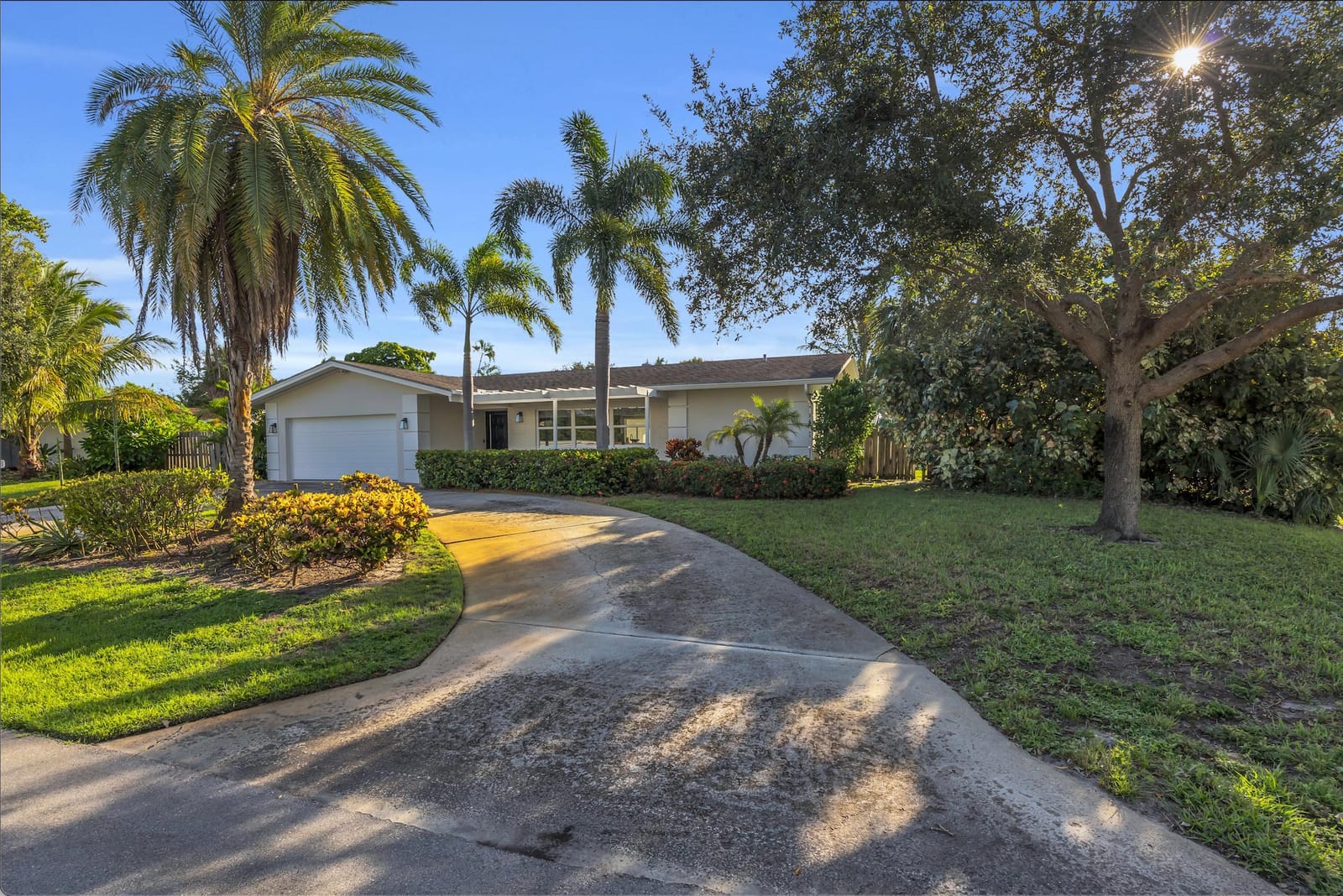 40 Pinetree Place, Tequesta, FL 33469 photo 3