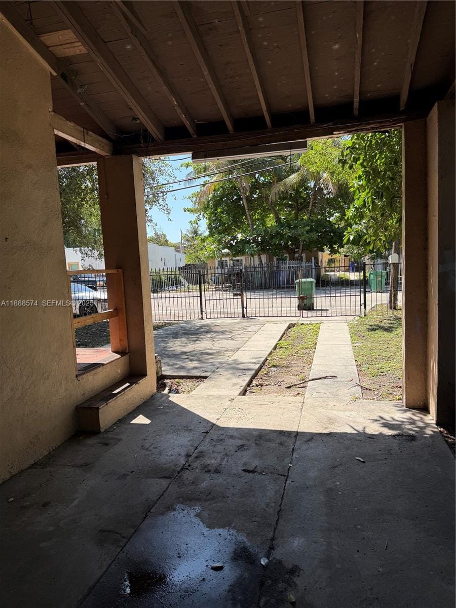 1239 NW 31st Street, Miami, FL 33142 photo 12