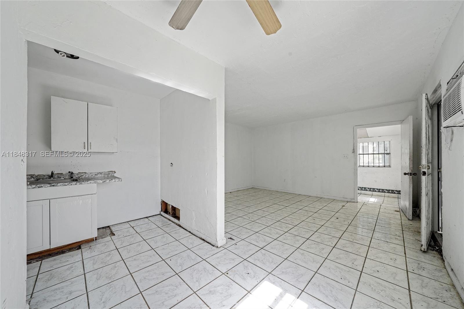 2481 NW 139th Street, Opa-Locka, FL 33054 photo 9