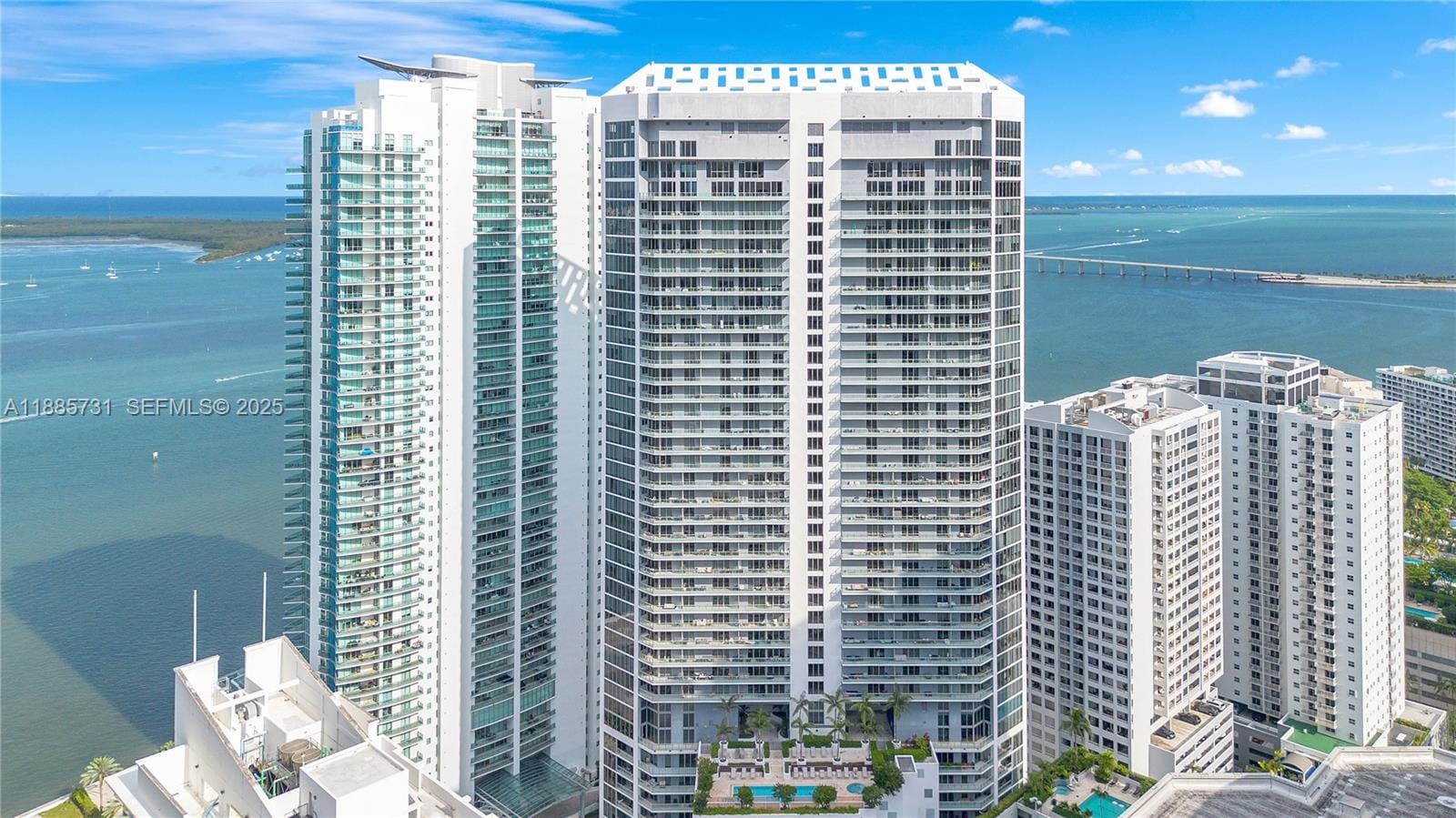 1300 Brickell Bay Drive 3205, Miami, FL 33131 photo 28