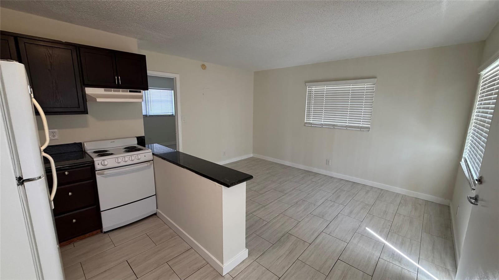 5150 NE 6 Avenue 132 — photo 7