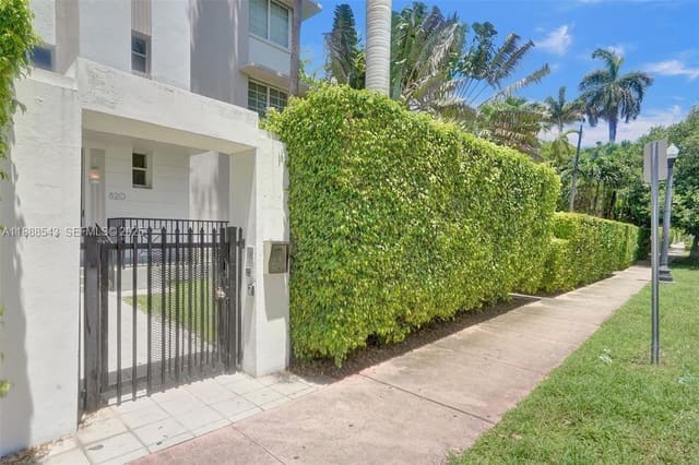 820 Euclid Avenue 104, Miami Beach, FL 33139