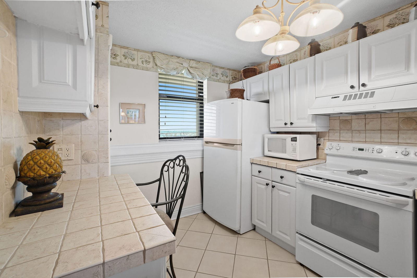 9940 S Ocean Drive 907 — photo 6