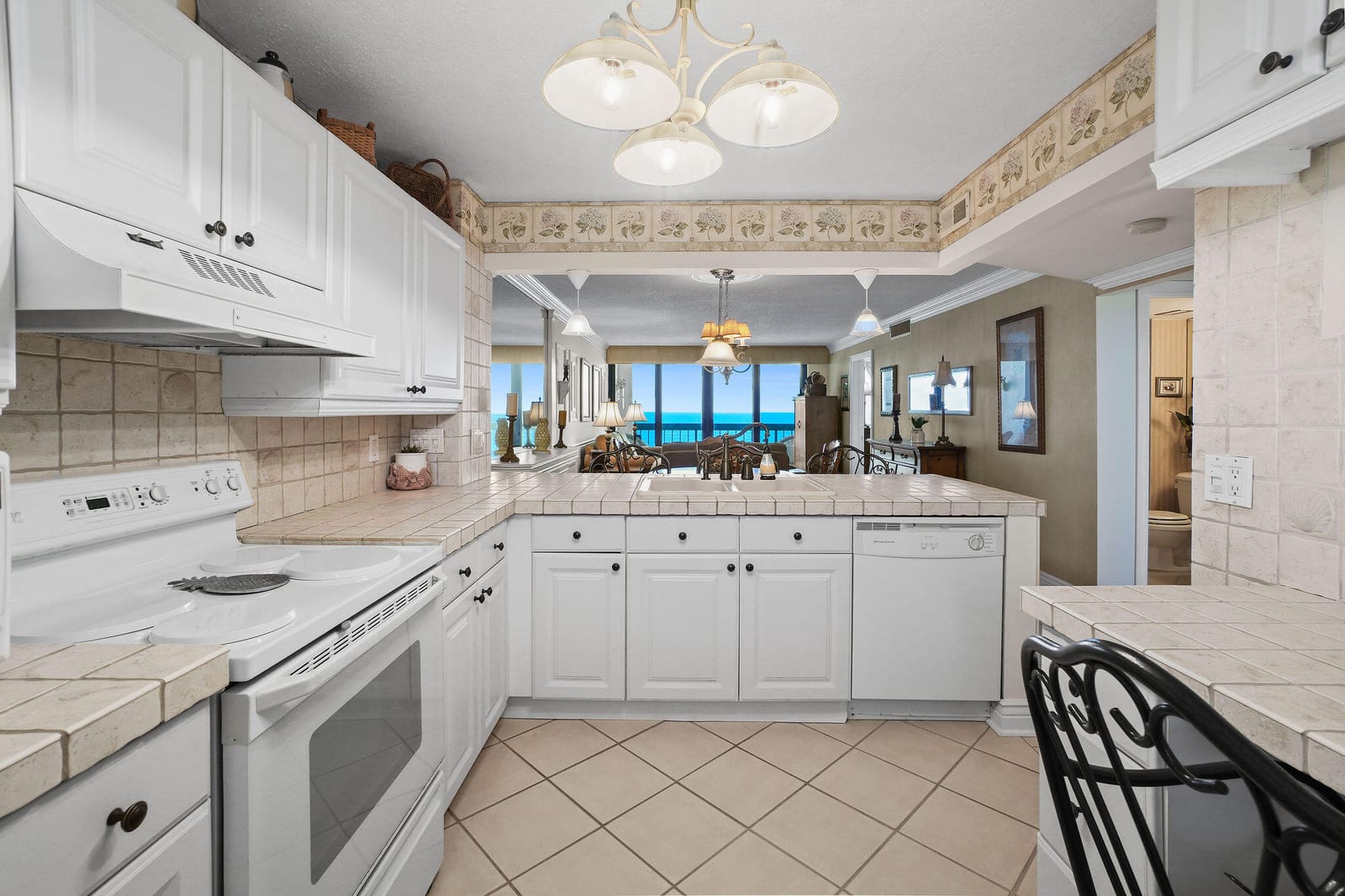 9940 S Ocean Drive 907 — photo 8