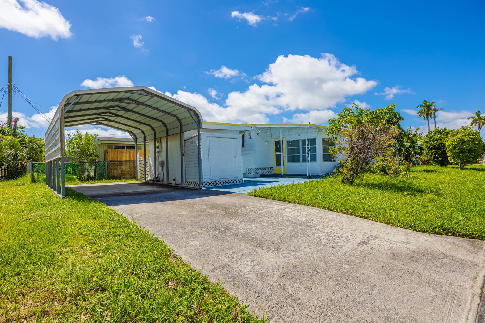 8904 Palm Street, Boynton Beach, FL 33436 photo 3