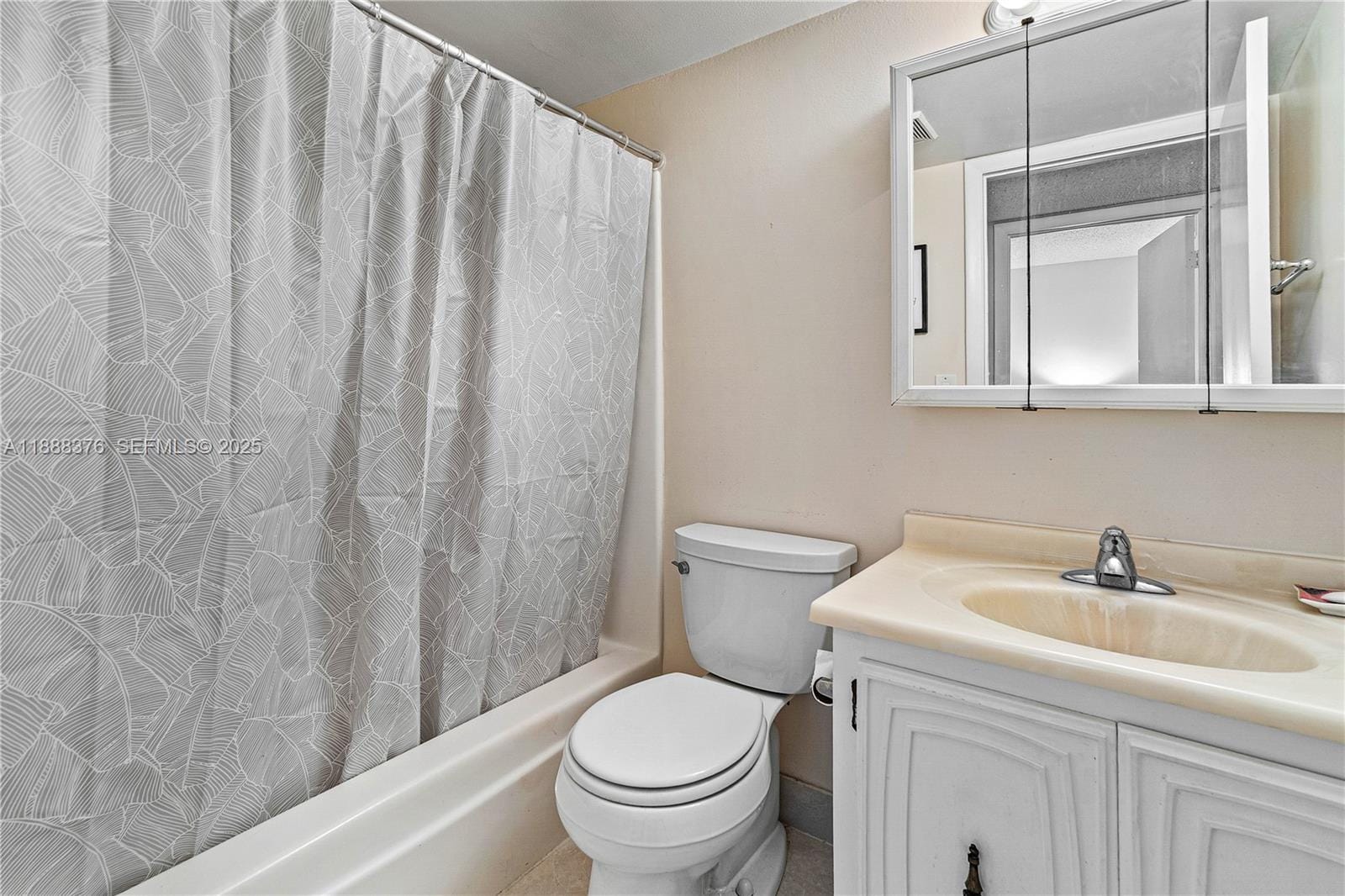 18081 SE Country Club Drive 22-216, Jupiter, FL 33469 photo 17
