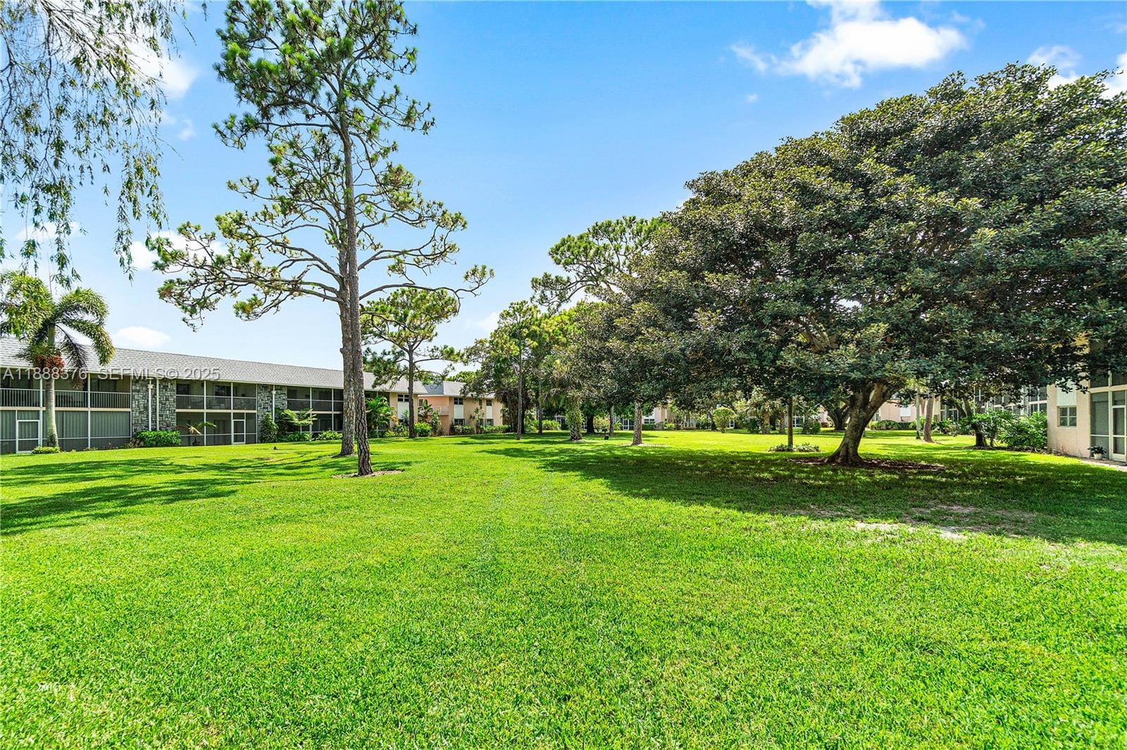 18081 SE Country Club Drive 22-216, Jupiter, FL 33469 photo 22