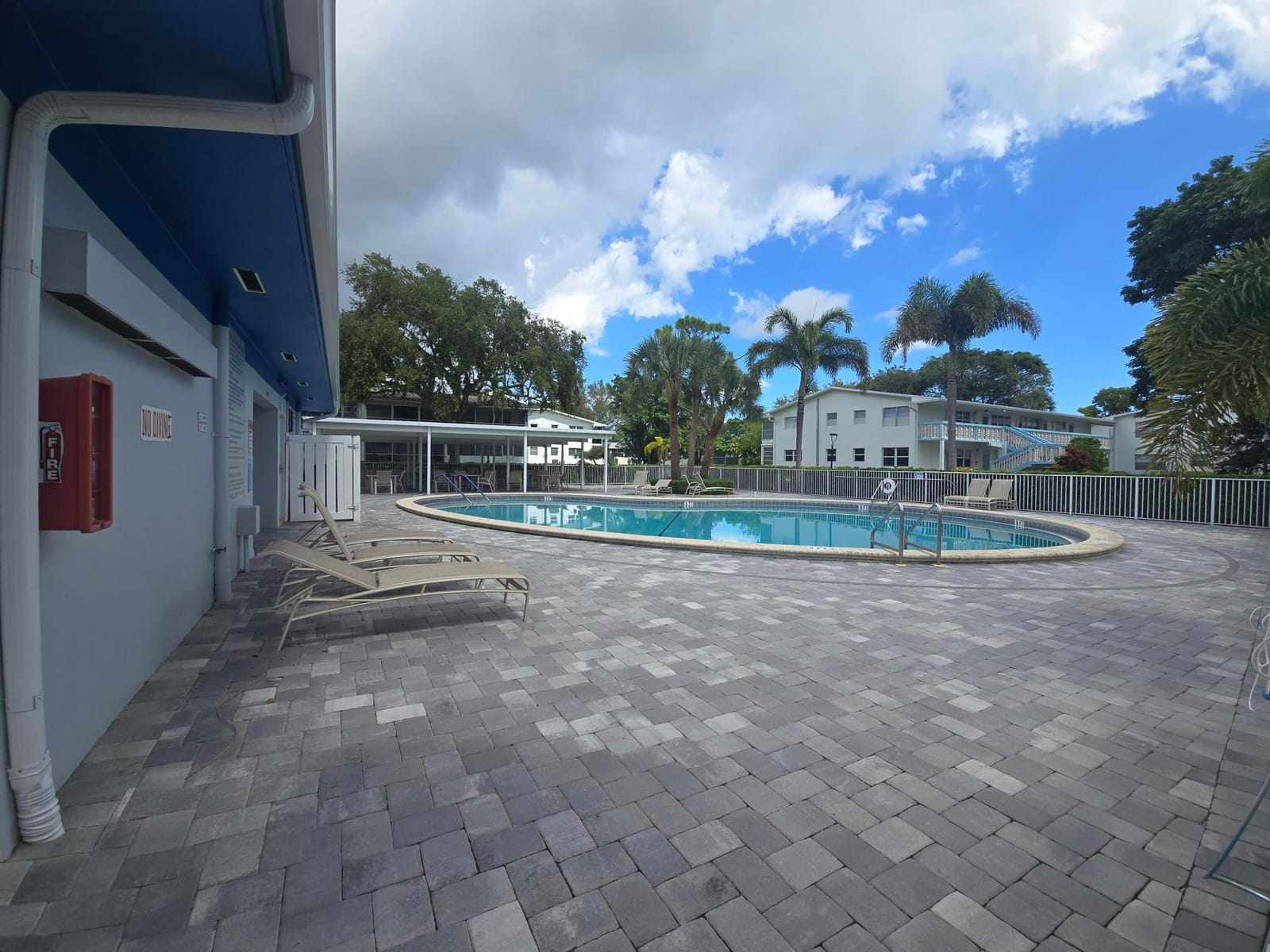 2010 Westbury F 2010, Deerfield Beach, FL 33442 photo 26