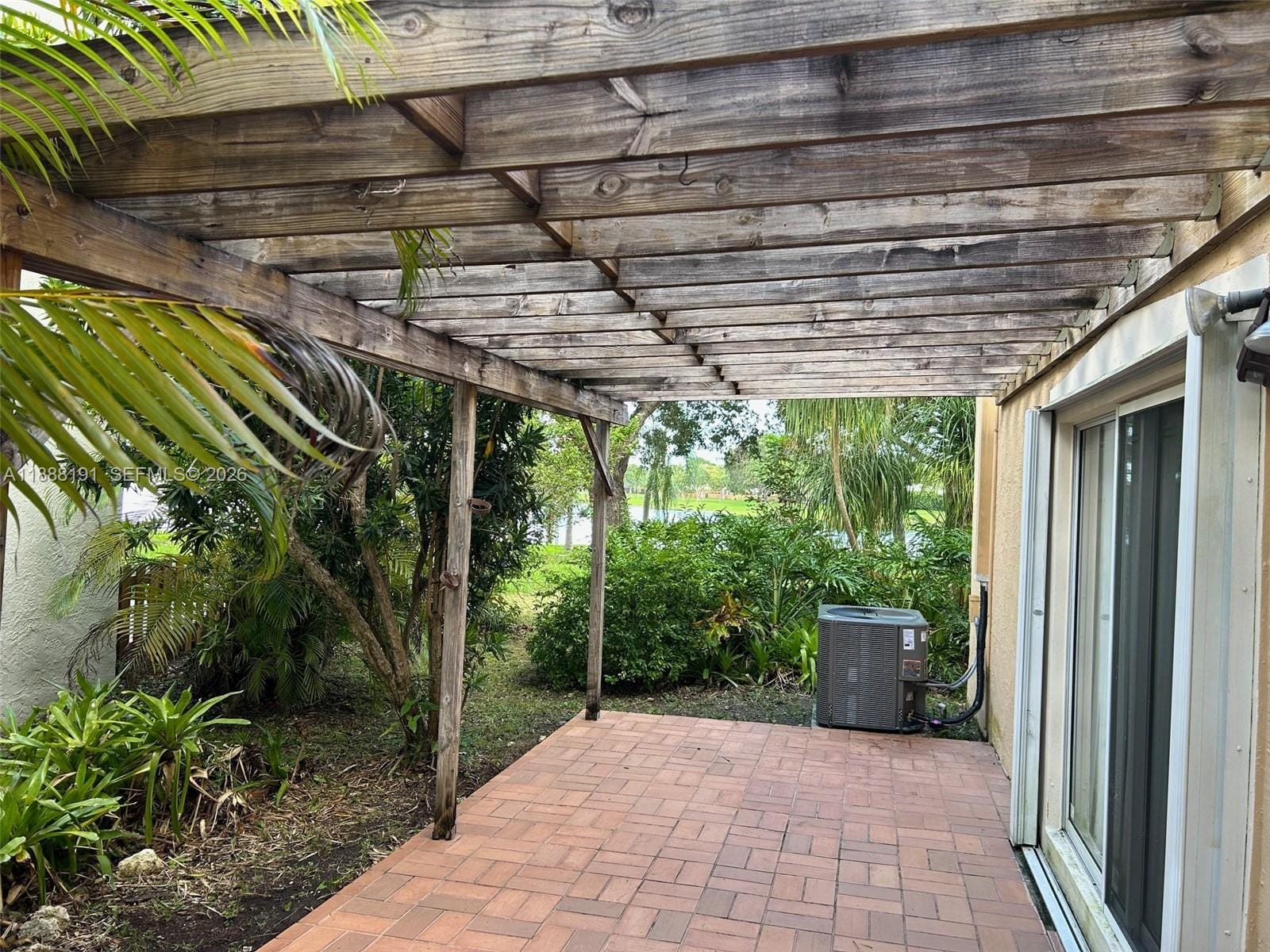 10889 SW 149th Place, Miami, FL 33196 photo 3