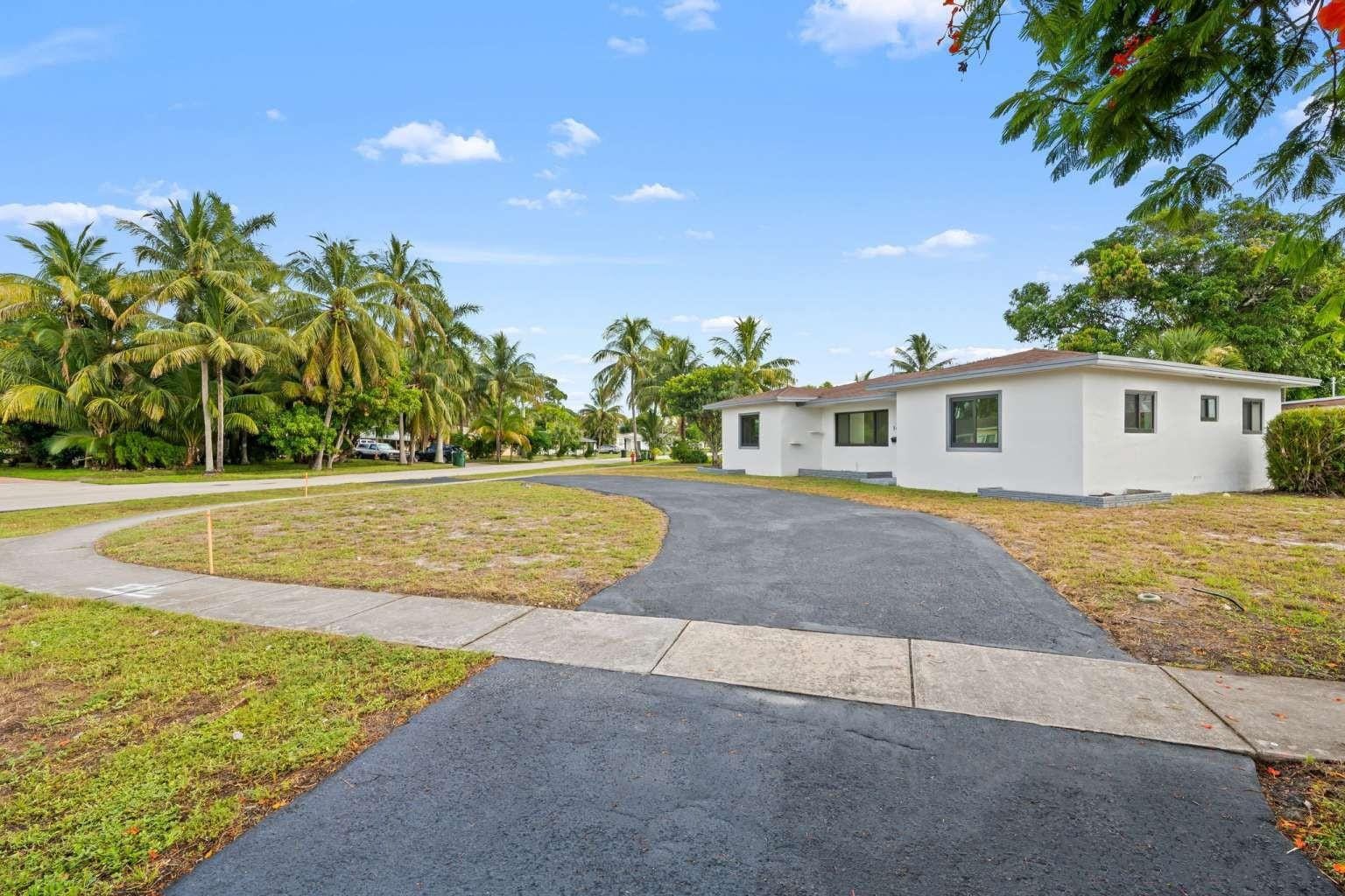 540 E Evanston Circle, Fort Lauderdale, FL 33312