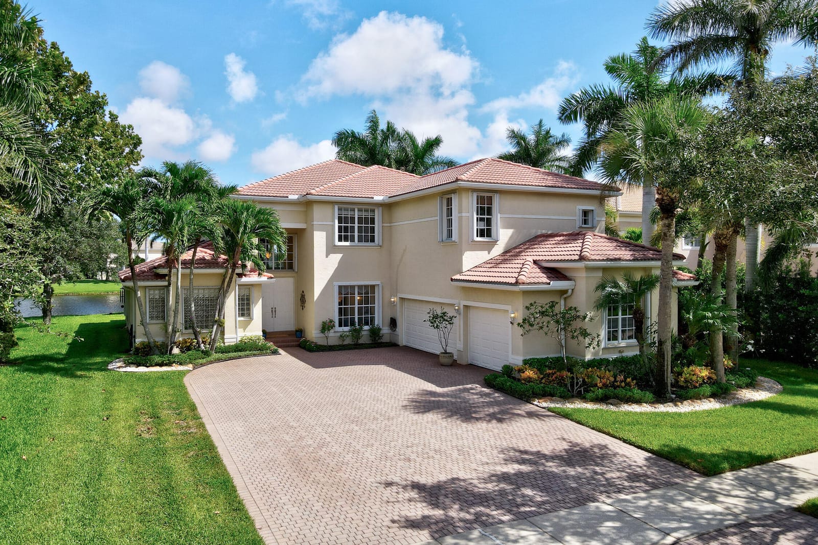 1828 Grey Falcon Circle SW — photo 4