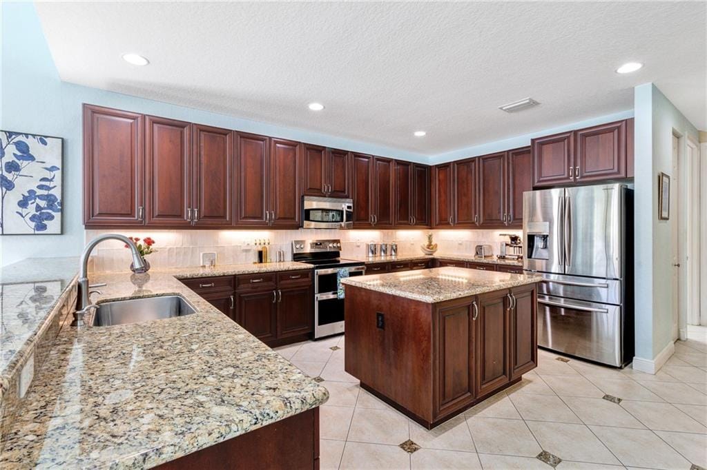 1828 Grey Falcon Circle SW — photo 8