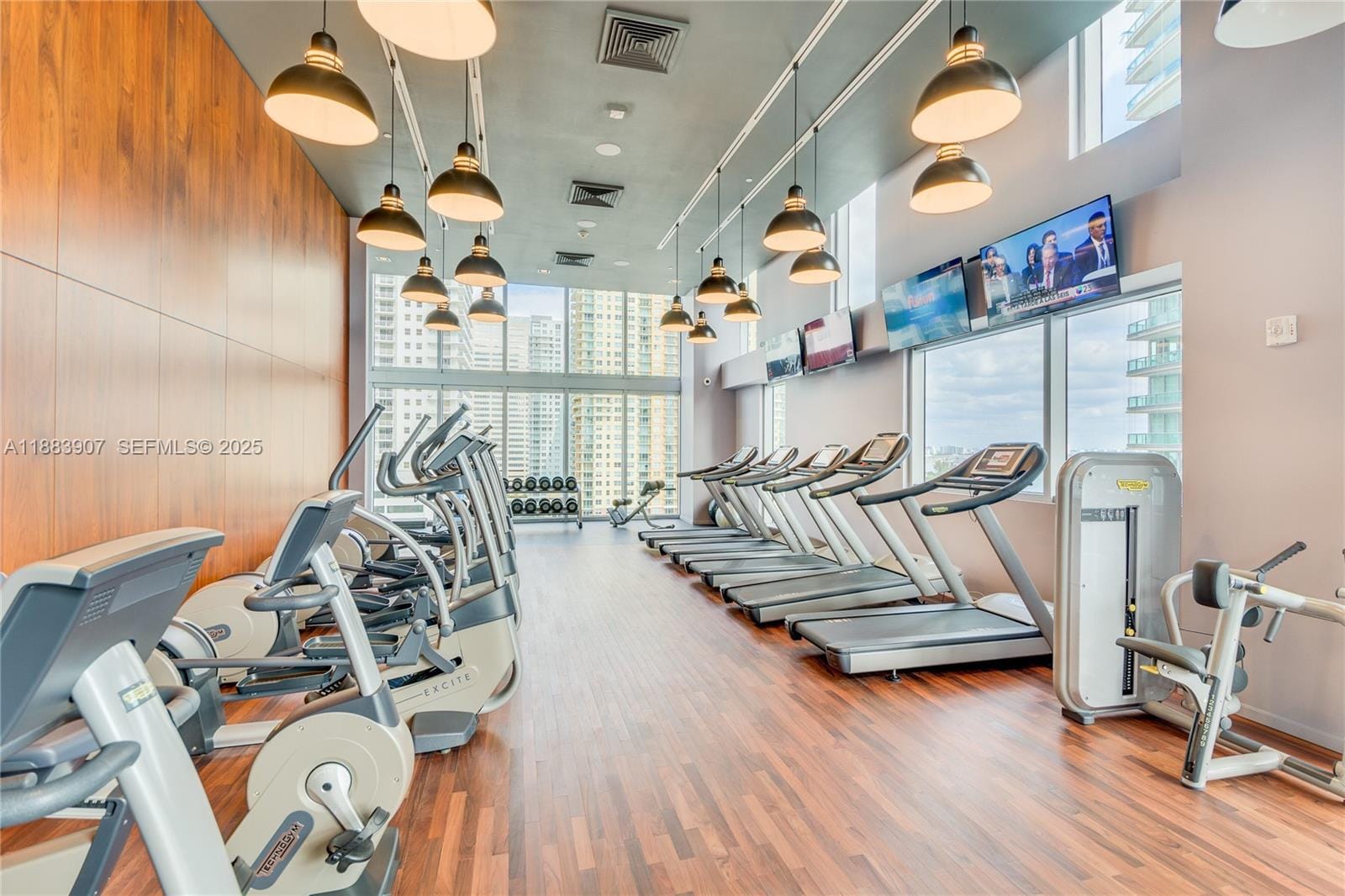1300 Brickell Bay Drive 708, Miami, FL 33131 photo 21