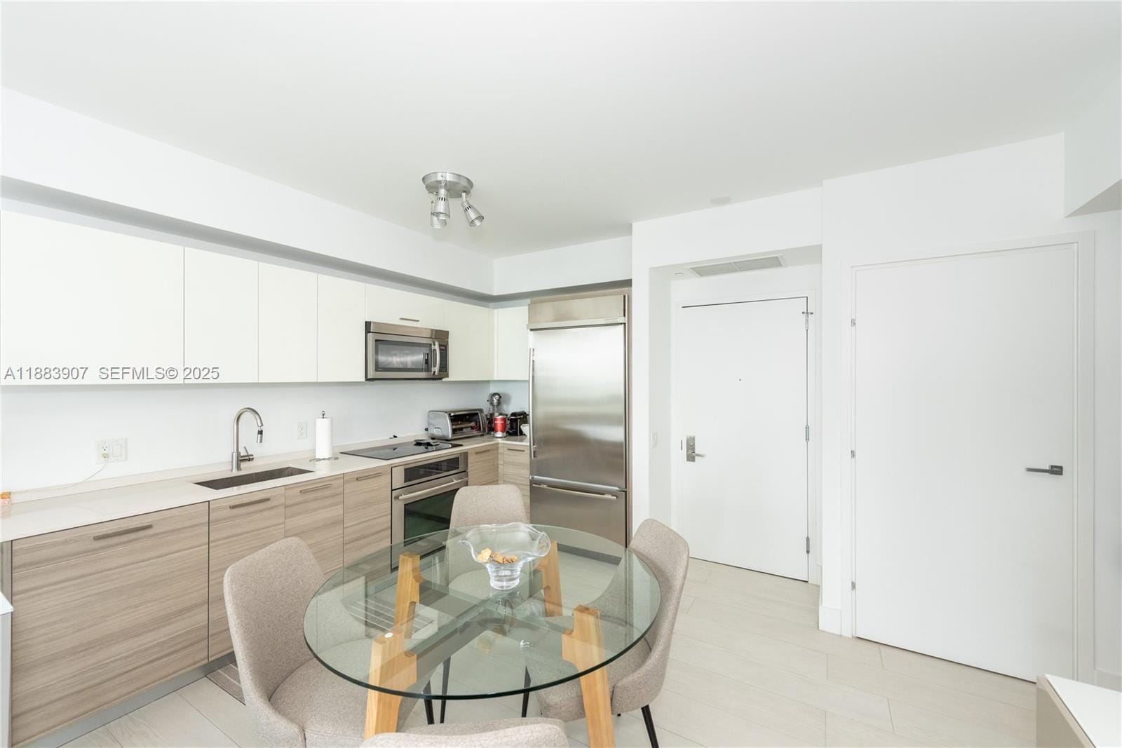 1300 Brickell Bay Drive 708, Miami, FL 33131 photo 5