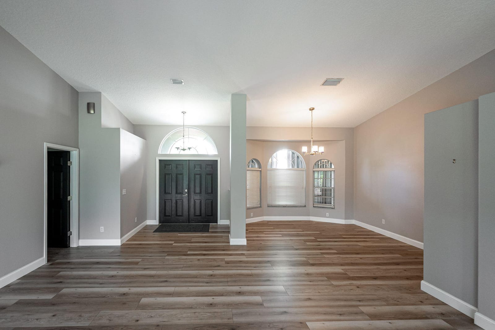 5411 NW Cromey Street — photo 6