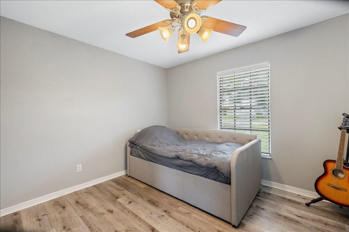 411 13th Lane SW, Vero Beach, FL 32962 photo 16