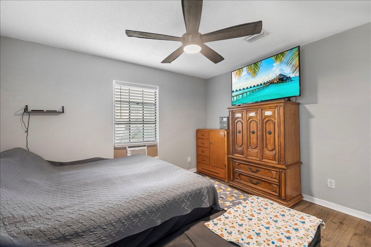 411 13th Lane SW, Vero Beach, FL 32962 photo 19