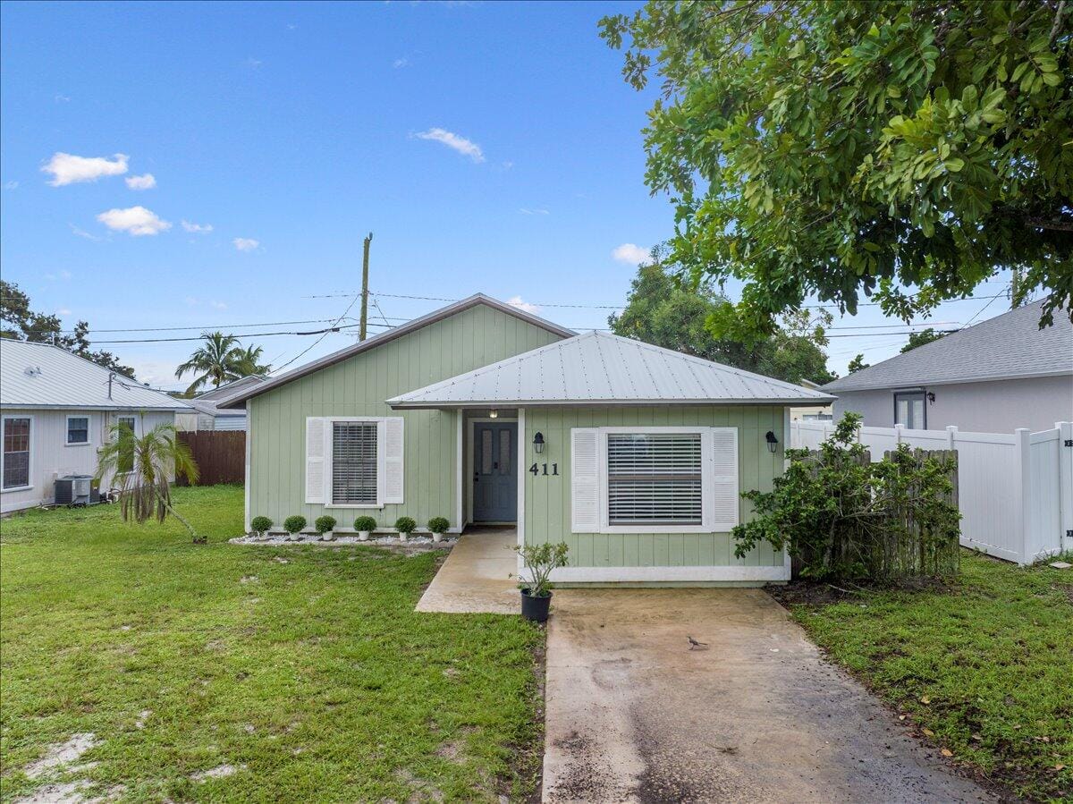 411 13th Lane SW, Vero Beach, FL 32962 photo 27