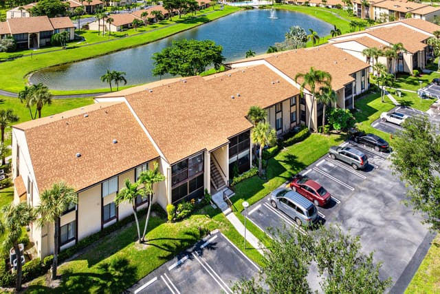 826 Sky Pine Way D1, Greenacres, FL 33415