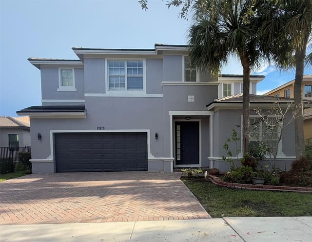 19128 Crystal Street, Weston, FL 33332