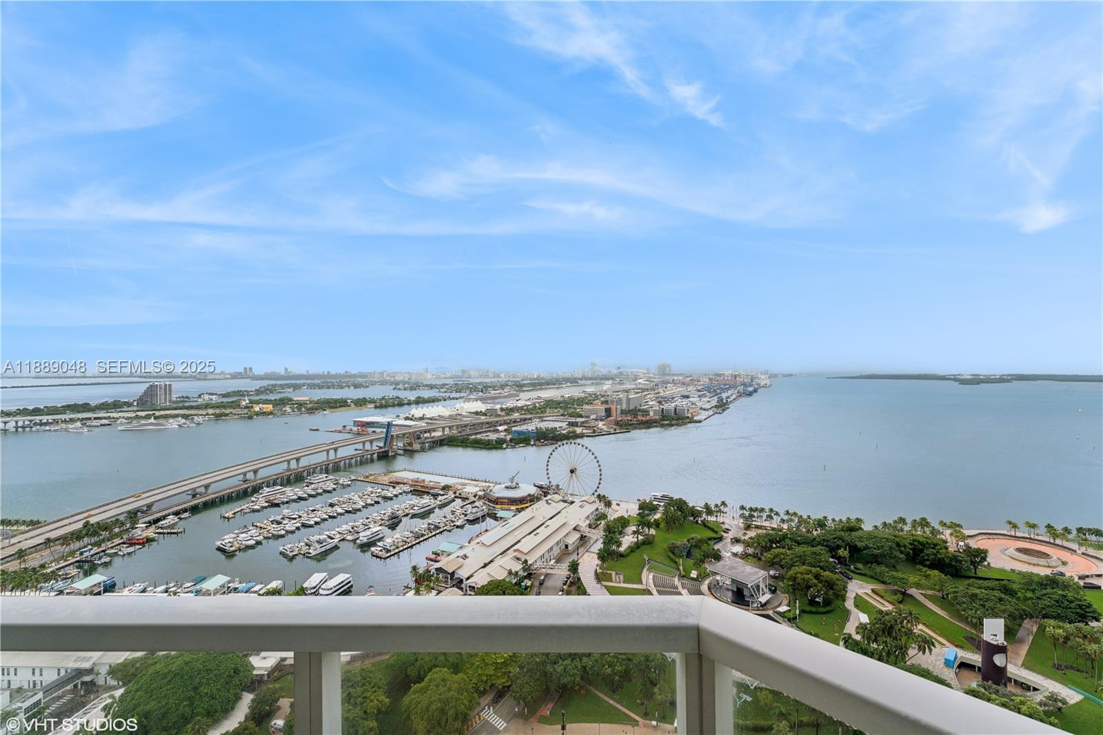 244 Biscayne Boulevard 3903, Miami, FL 33132, Miami