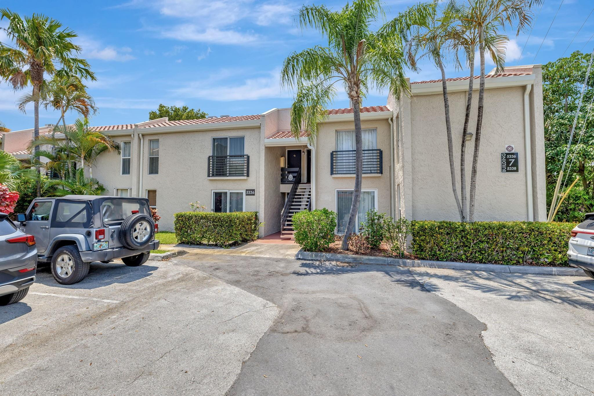 5336 NE 6th Avenue H7, Oakland Park, FL 33334, Oakland Park