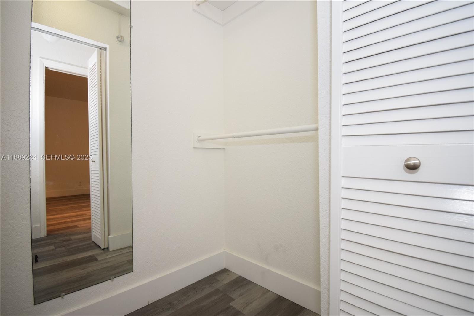 301 Gardens Drive 102 — photo 12