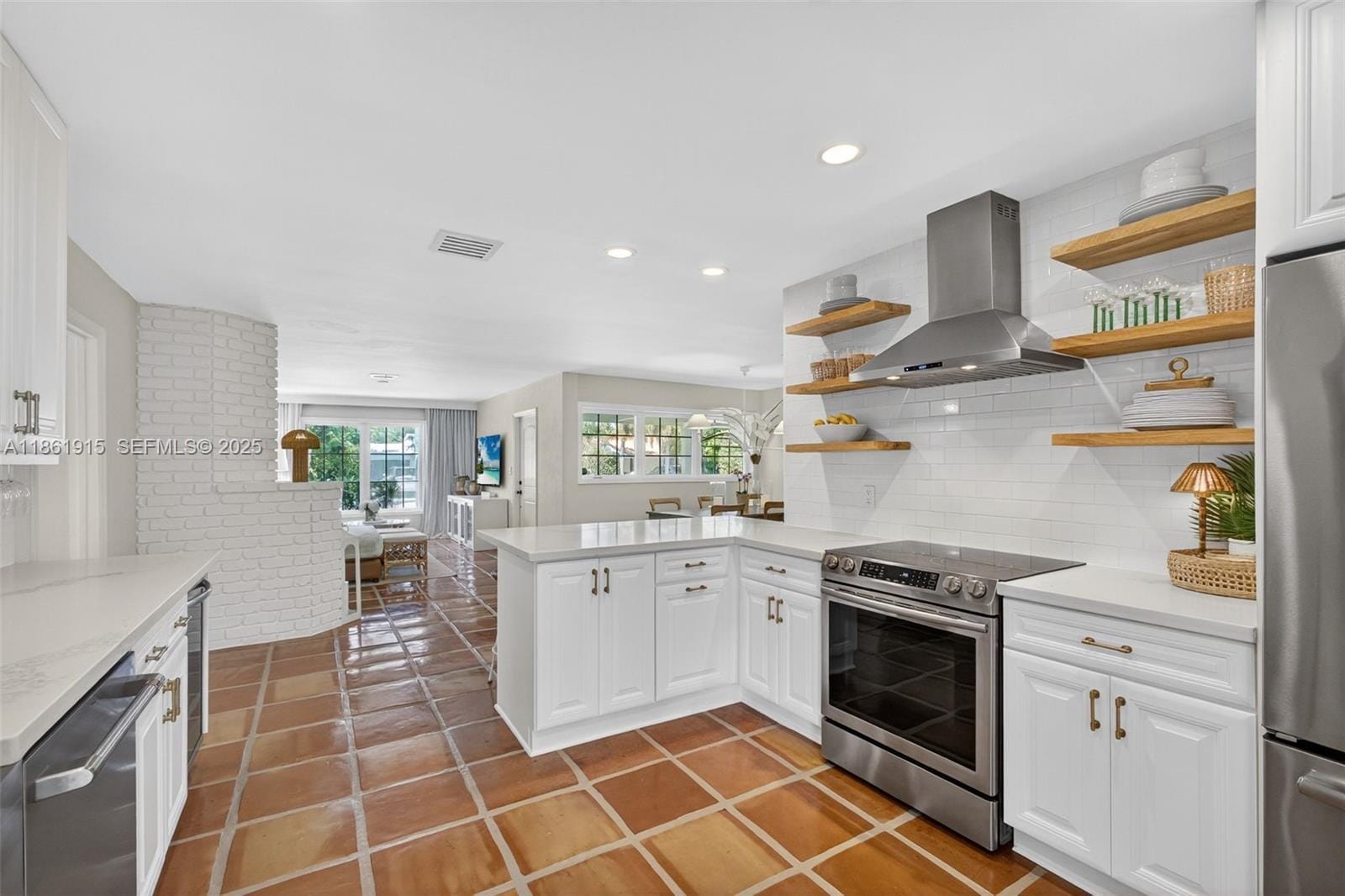 220 Rutland Boulevard, West Palm Beach, FL 33405 photo 10