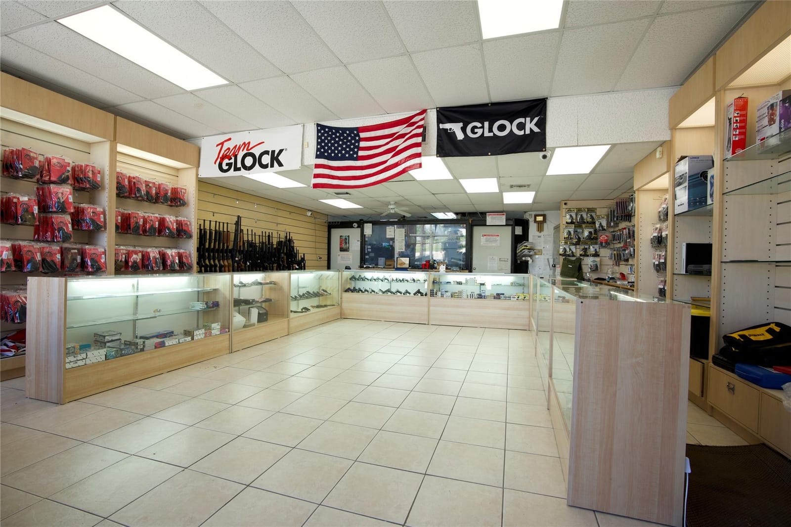 4581 N Dixie Highway, Deerfield Beach, FL 33064 photo 2