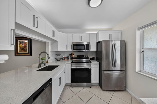 7610 NW 1st Street 201, Margate, FL 33063