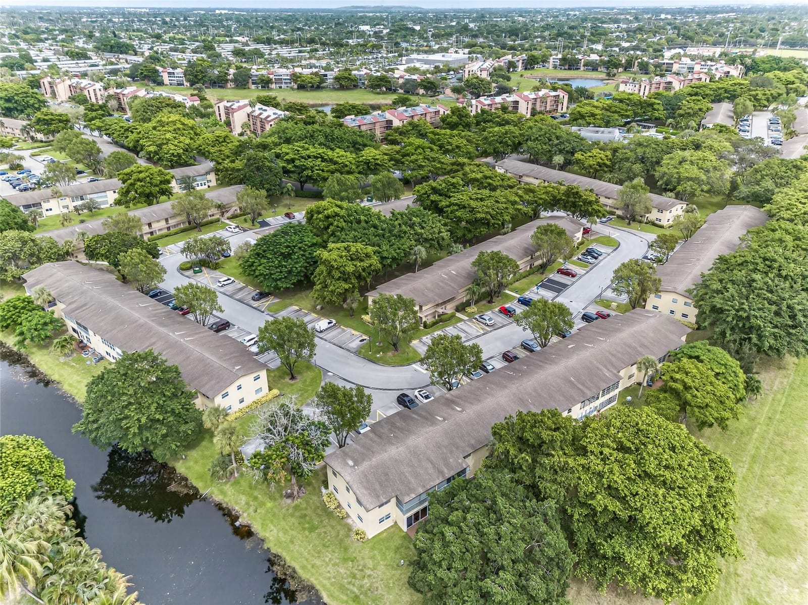 7610 NW 1st Street 201, Margate, FL 33063 photo 4