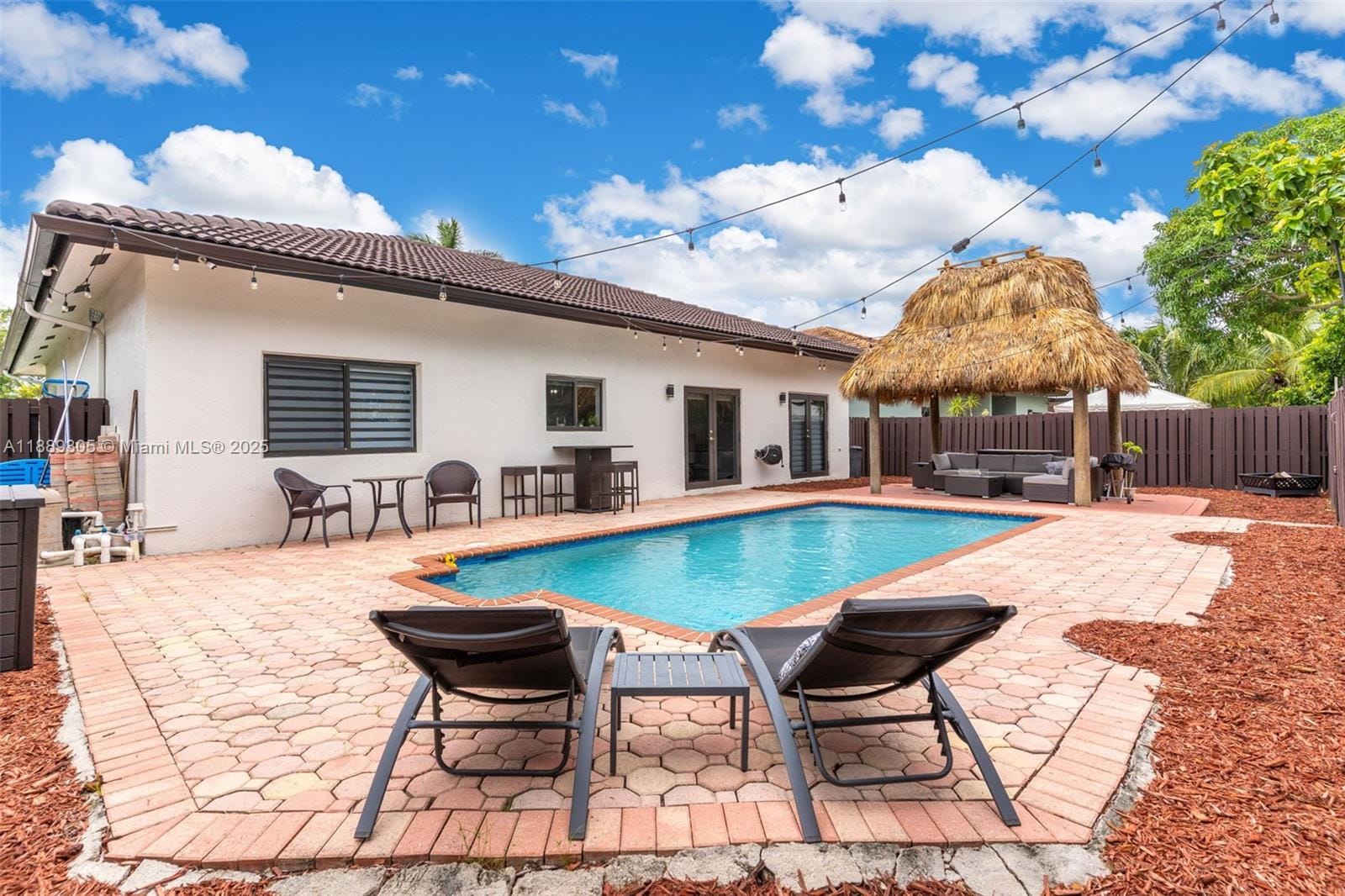 16051 SW 138th Terrace, Miami, FL 33196 photo 16