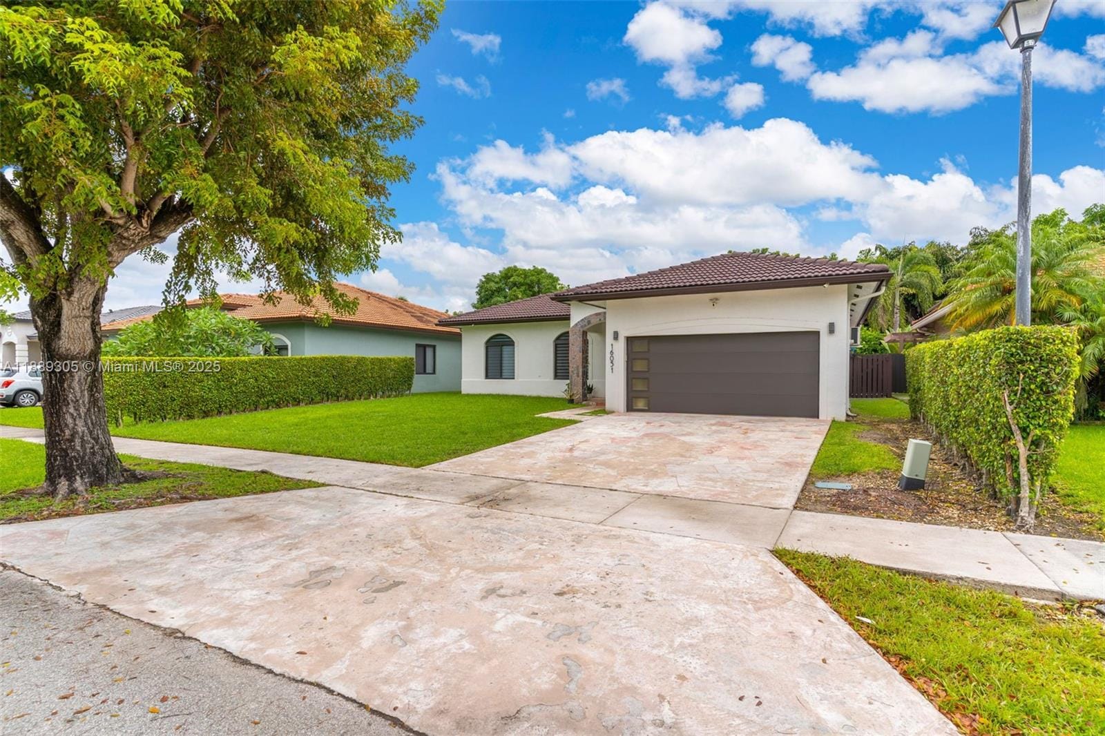 16051 SW 138th Terrace, Miami, FL 33196 photo 4