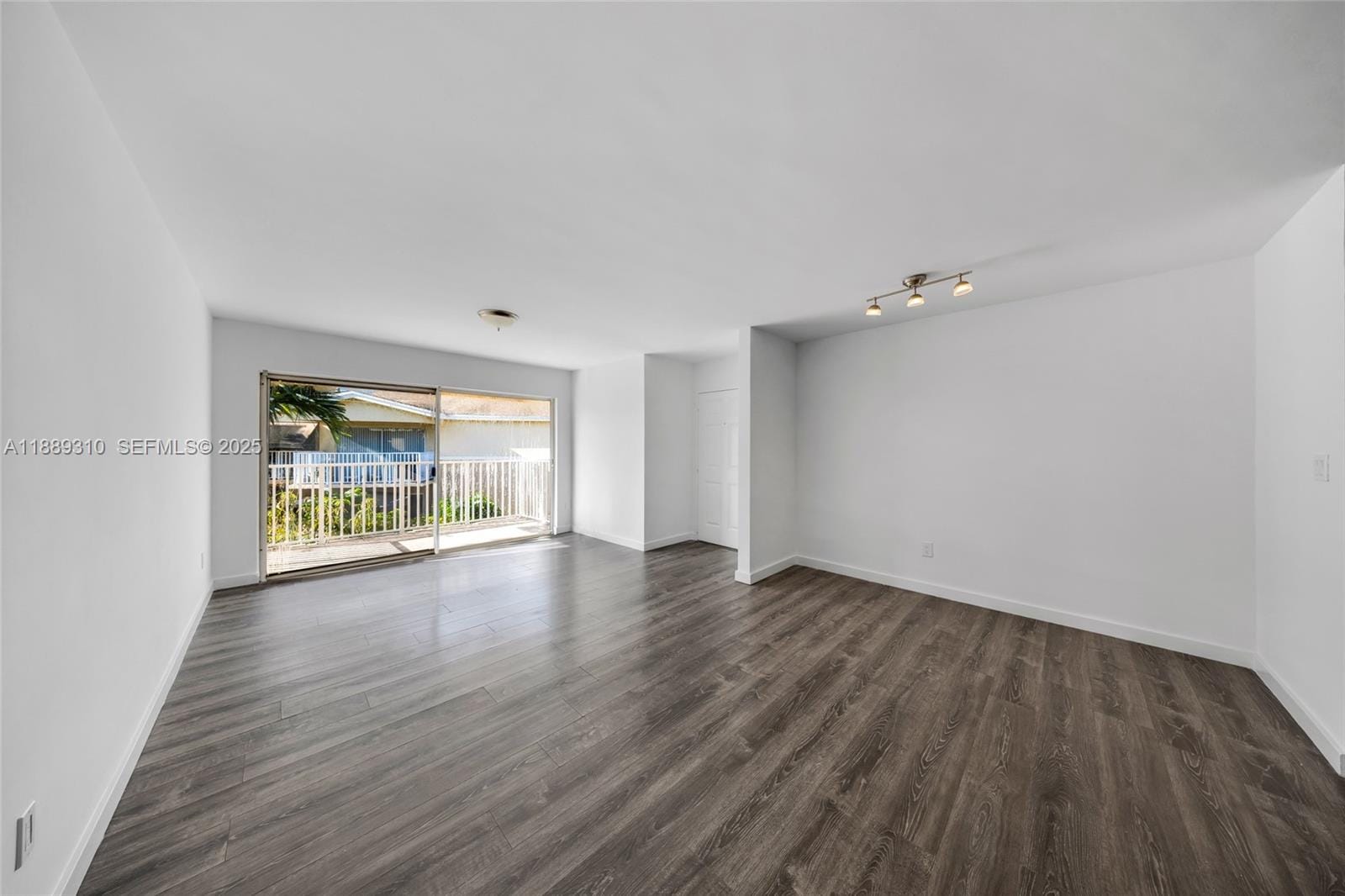 4480 NW 79th Avenue 2G, Doral, FL 33166 photo 5