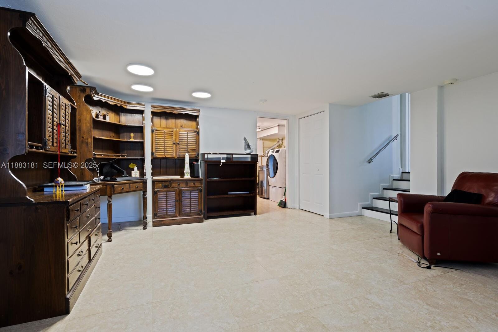 100 NE 123rd Street, North Miami, FL 33161 photo 15