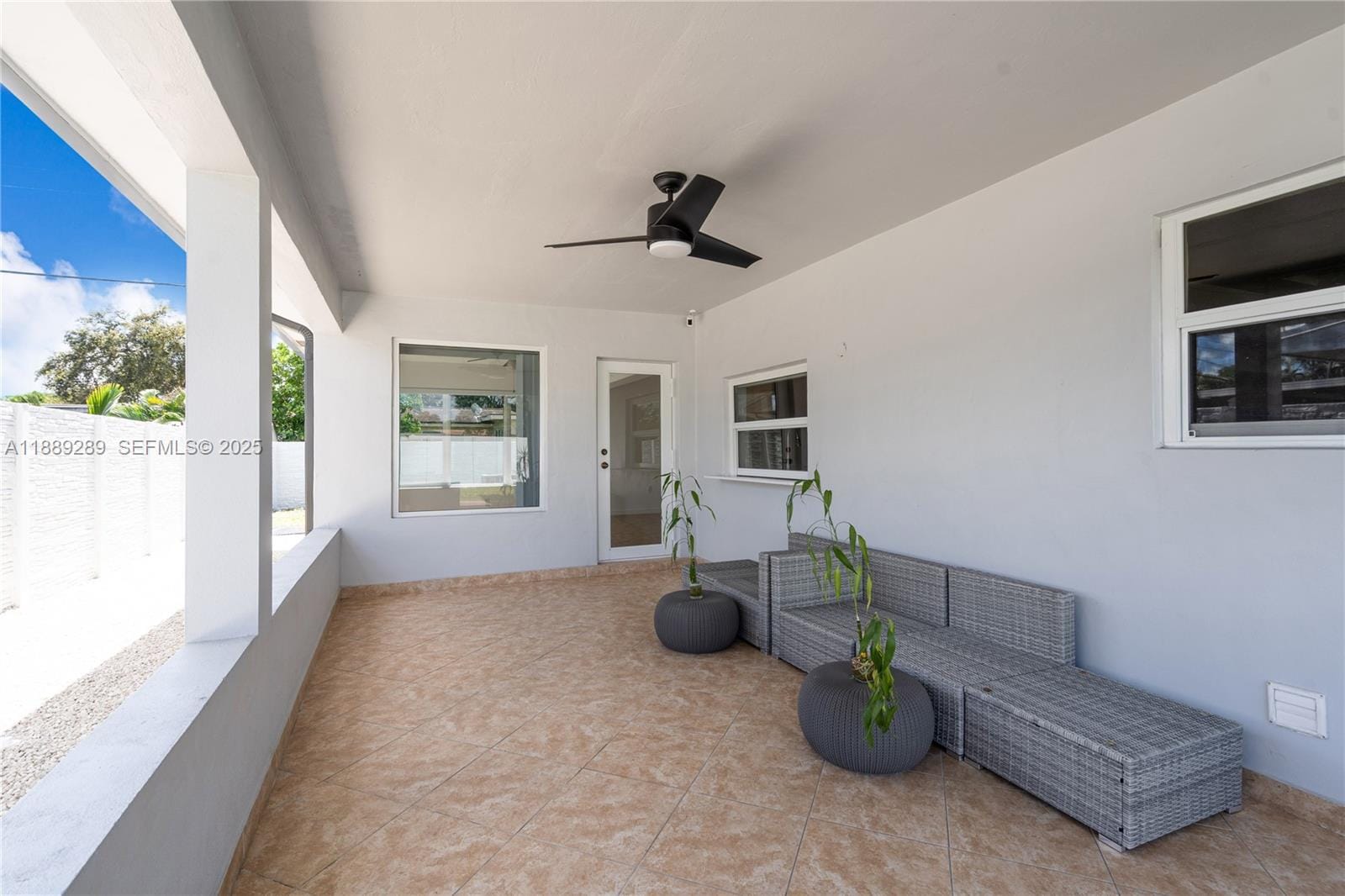 1621 NW 85th Way, Pembroke Pines, FL 33024 photo 21