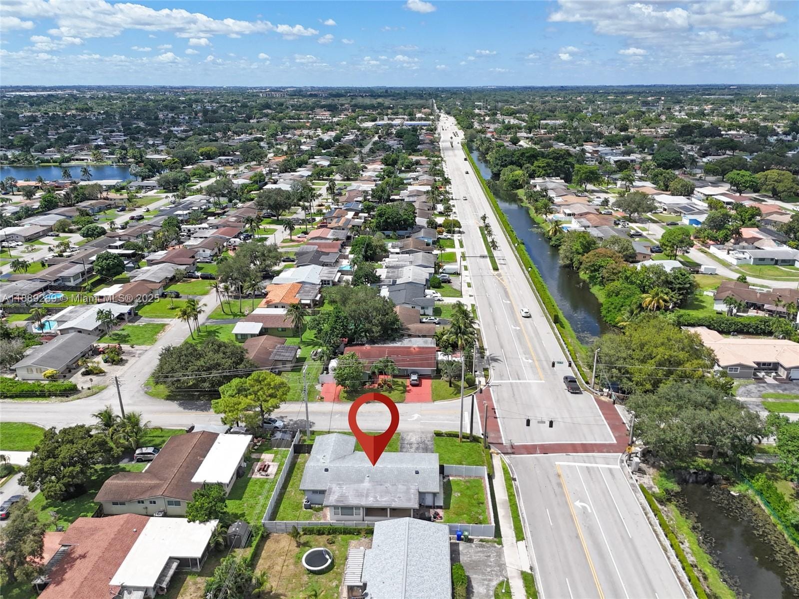 1621 NW 85th Way, Pembroke Pines, FL 33024 photo 29